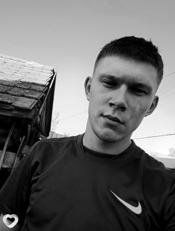 Иван, 20, Богучаре — анкета №3610063