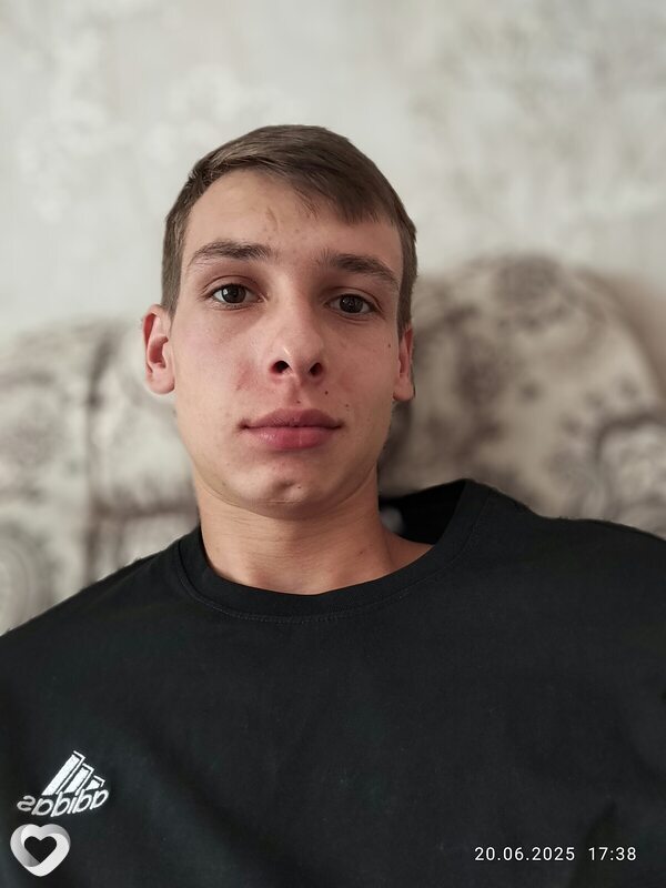 Никита, 21, Барнауле — анкета №3610374