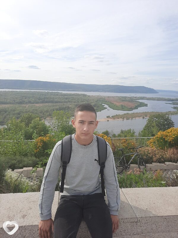 Данила, 20, Самаре — анкета №3610699