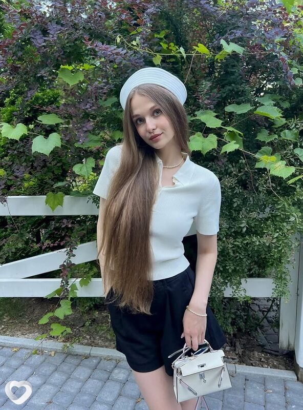 Злата, 24, Львове — анкета №3611846