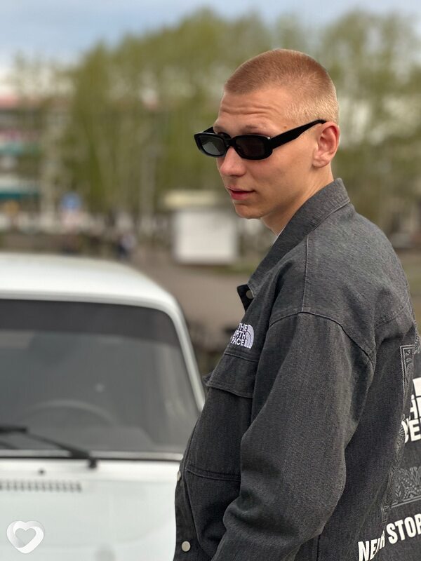 Артем, 21, Владивостоке — анкета №3612949