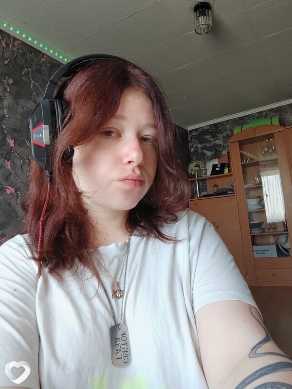 Полина, 21, Калининграде — анкета №3612252