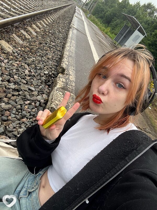 Настя, 21, Вологде — анкета №3612373