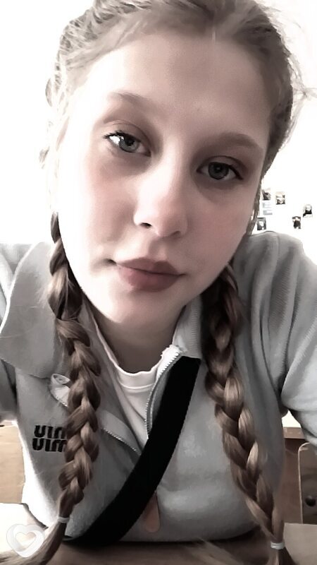 Люба, 19, Алапаевске — анкета №3613302