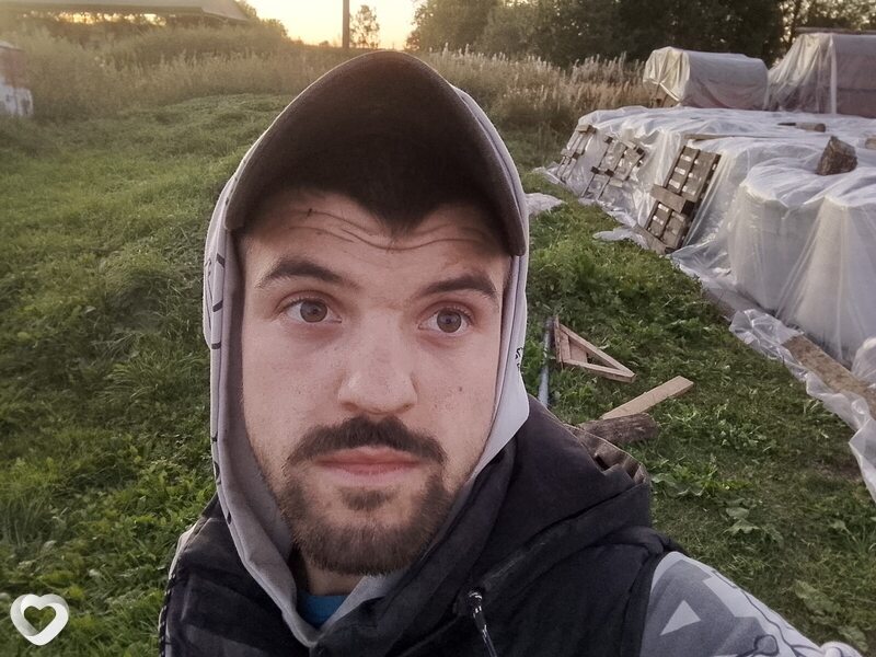 Артем, 24, Смоленске — анкета №3613314