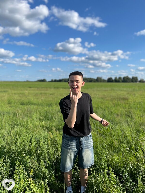Даниил, 18, Лунинце — анкета №3613382