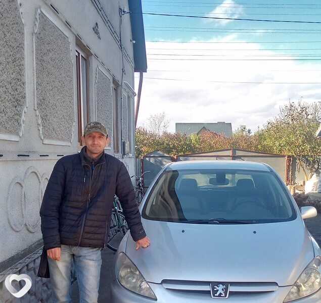 Степан, 36, Черновцах — анкета №3613470