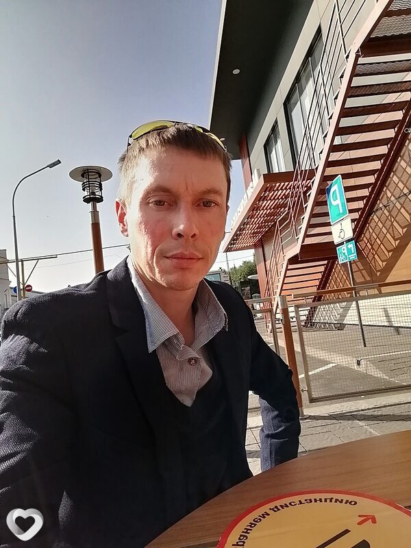 Максим, 38, Волжском — анкета №3613690