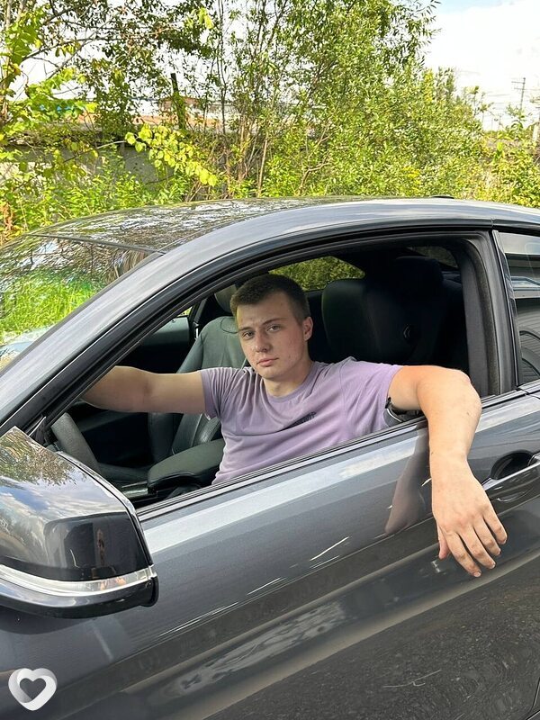 Денис, 23, Санкт-Петербурге — анкета №3614995