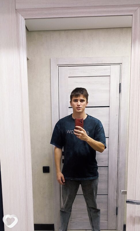 Влад, 21, Новошахтинске — анкета №3615319