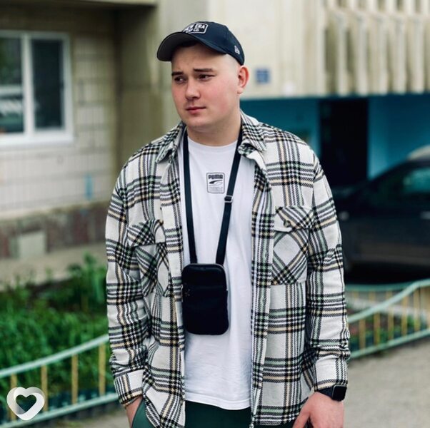 Анатолий, 26, Томске — анкета №3615495