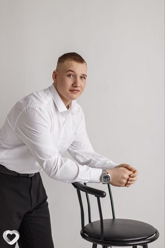 Евген, 18, Минске — анкета №3615615