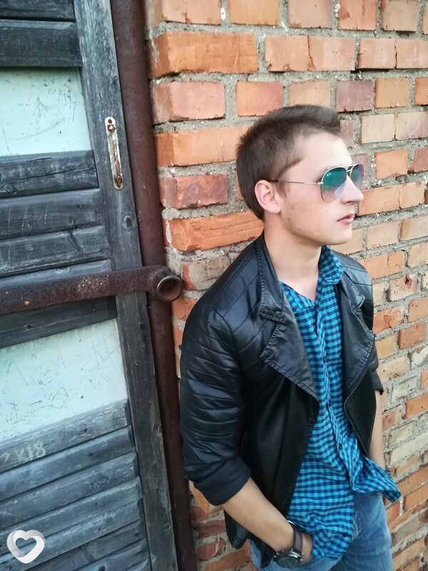 Антон, 28, Витебске — анкета №3615618