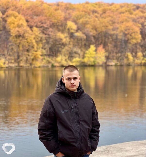 Артём, 26, Саратове — анкета №3616135
