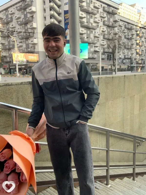 Коля, 26, Москве — анкета №3616357