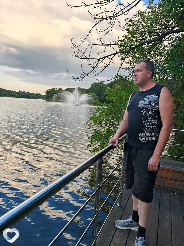 Олег, 46, Москве — анкета №3616455