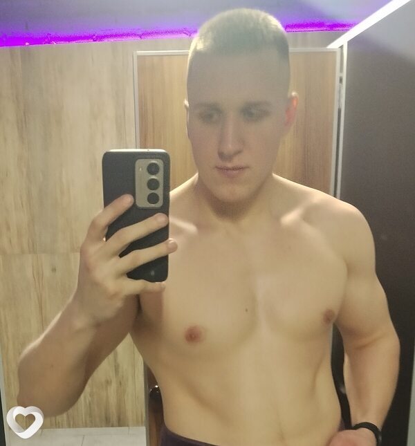 Владимир, 20, Ростове-на-Дону — анкета №3616497