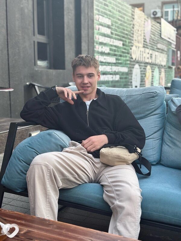Дмитрий, 22, Воронеже — анкета №3617629