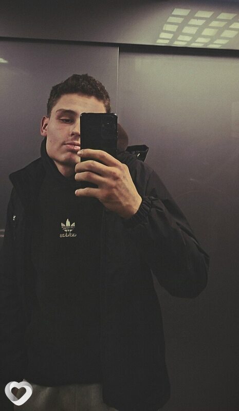 Киря, 21, Дудинке — анкета №3617178