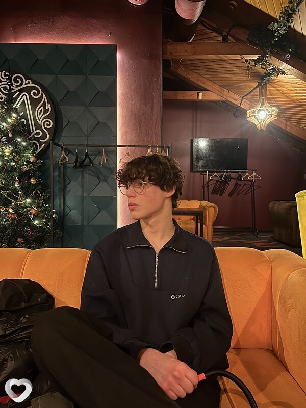Алексей, 19, Москве — анкета №3617260