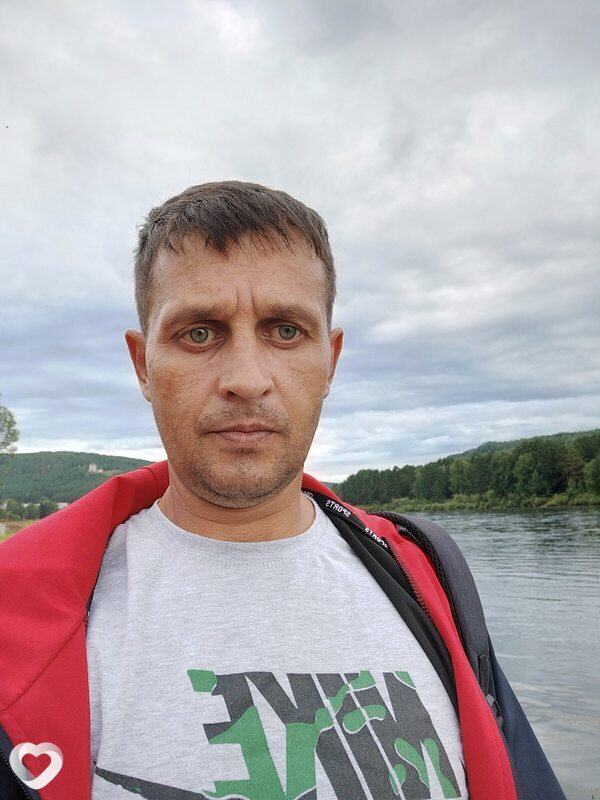 Александр, 41, Зеленогорск (Красноярский Край) — анкета №3618002