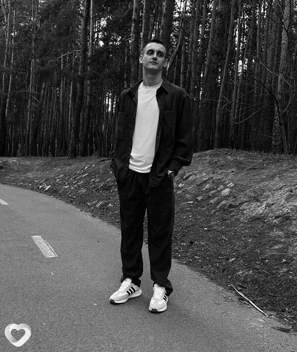 Максим, 21, Белгороде — анкета №3617778