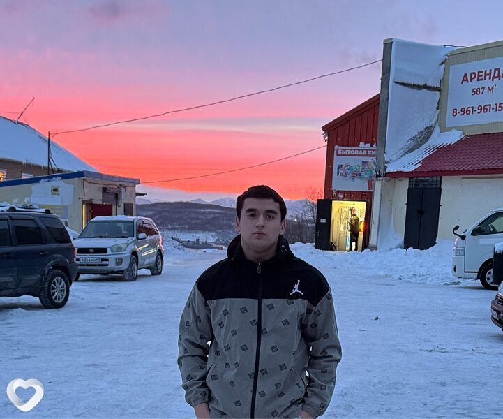 Рухшед, 18, Барнауле — анкета №3617984