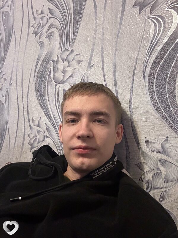 Рома, 21, Омске — анкета №3617904