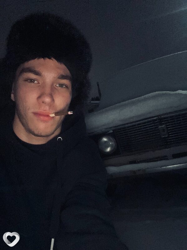 Артём, Первоуральск