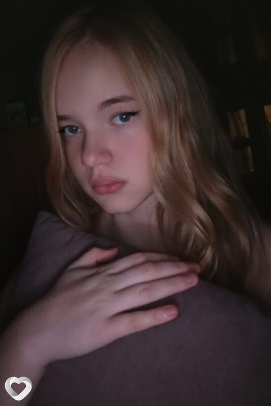 Анна, 19, Иркутске — анкета №3618400