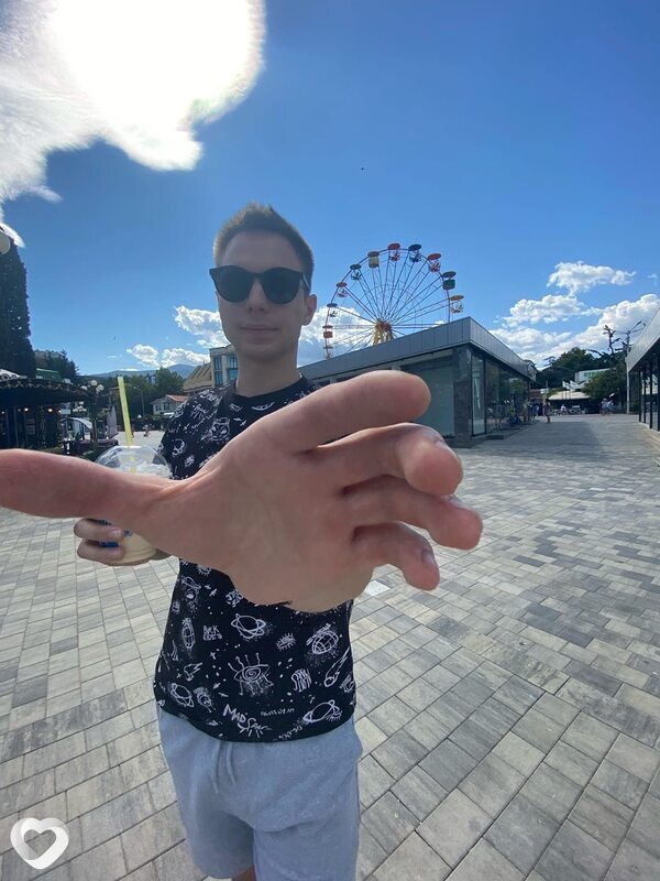 Дмитрий, 29, Ялте — анкета №3618647