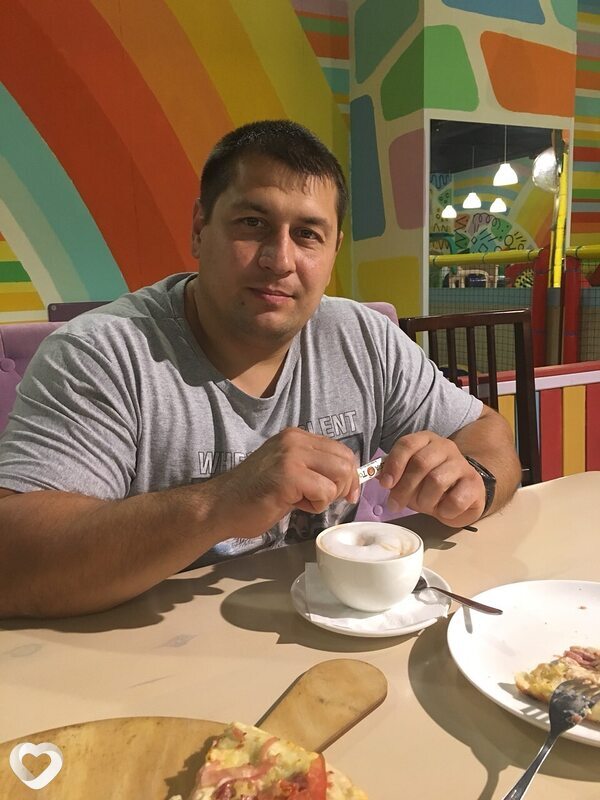 Олег, 39, Коврове — анкета №3618900