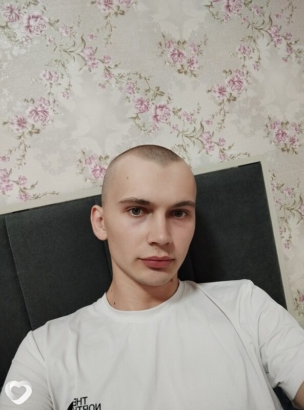 Максим, 21, Владикавказе — анкета №3619513