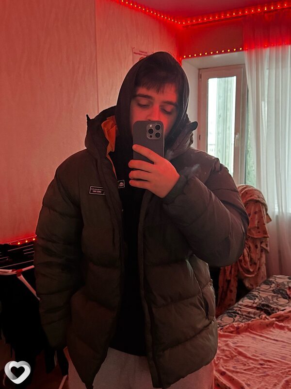 Максим, 21, Сургуте — анкета №3620533