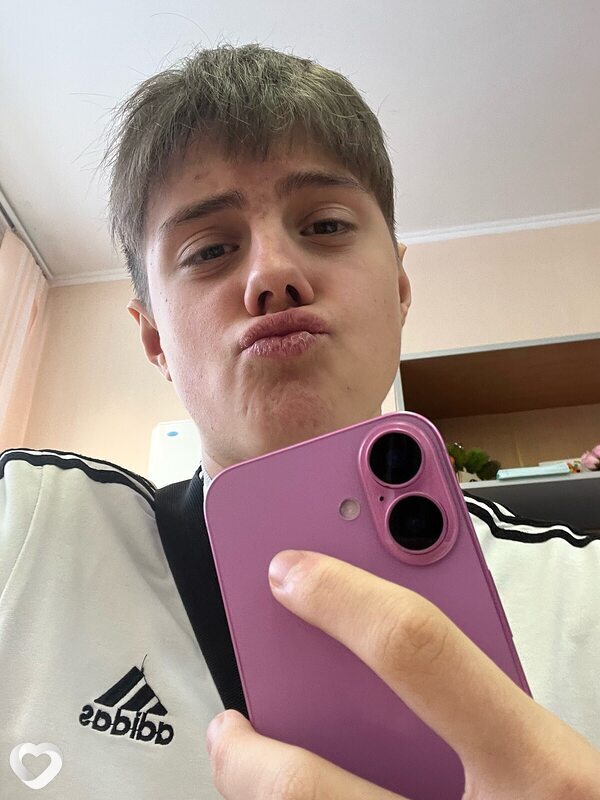 Danil, 19, Тюмени — анкета №3620328