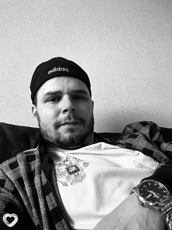Андрей, 25, Артеме — анкета №3620367