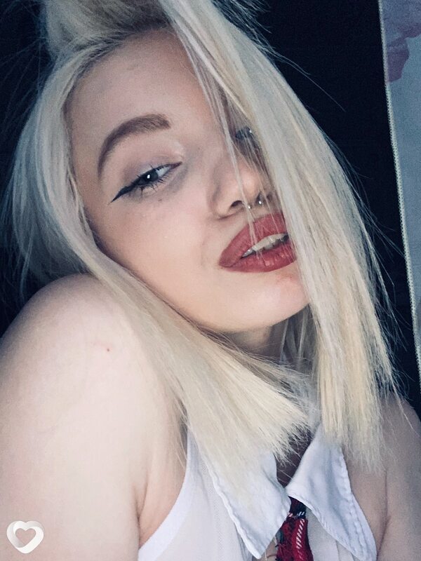 Александра, 20, Орёл — анкета №3620959