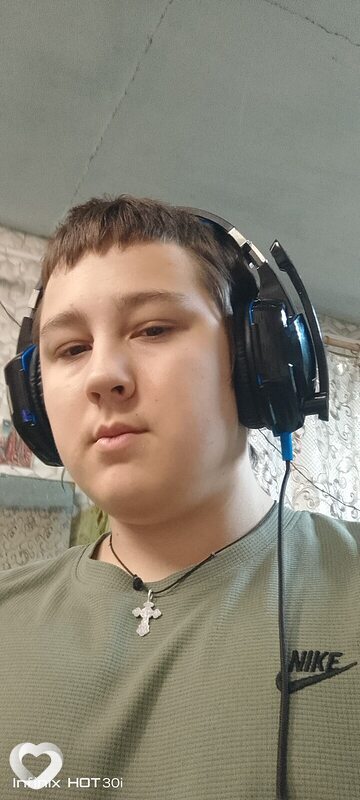 Денис, 18, Томске — анкета №3621198