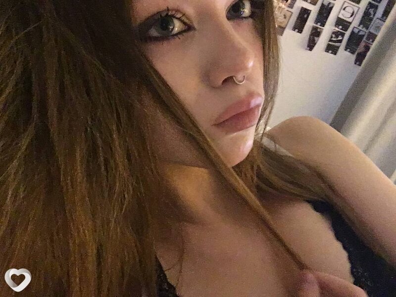 Полина, 21, Красноярске — анкета №3621602