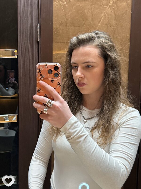 Ксения, 21, Белгороде — анкета №3623356