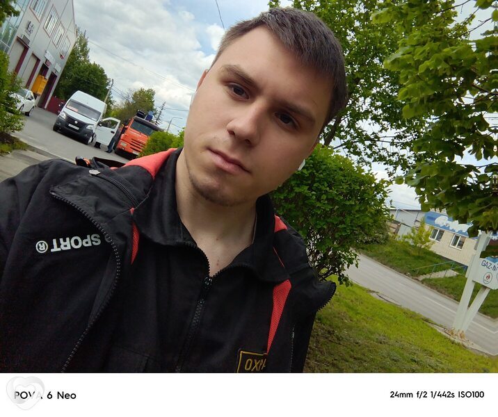 Антон, 21, Курске — анкета №3623802