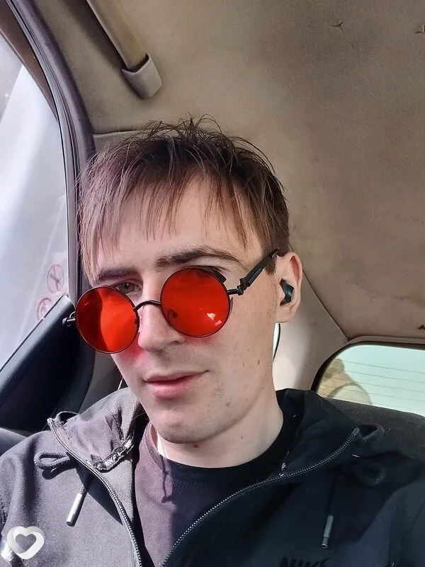 Павел, 24, Бийске — анкета №3623380