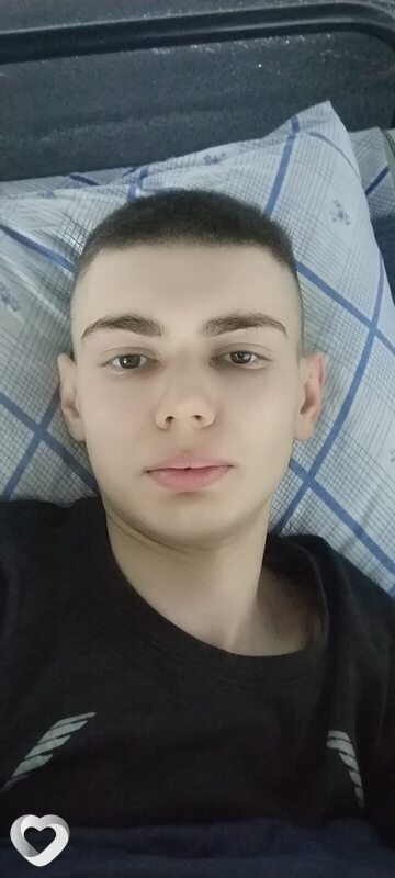 Иван, 20, Воронеже — анкета №3623428