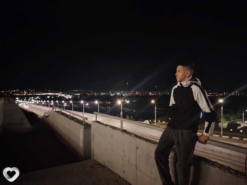Макс, 20, Ачинске — анкета №3623466