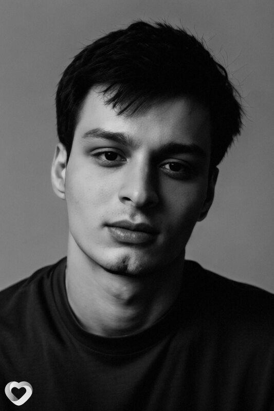 Искандер, 24, Москве — анкета №3623995