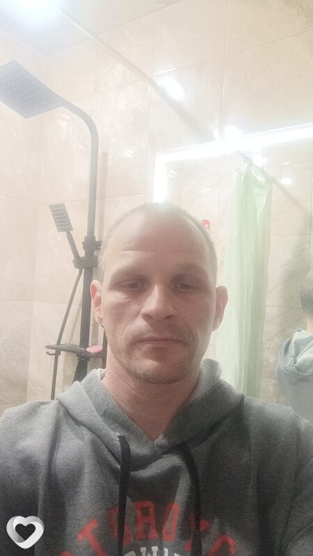 Виктор, 42, Великом Новгороде — анкета №3624047