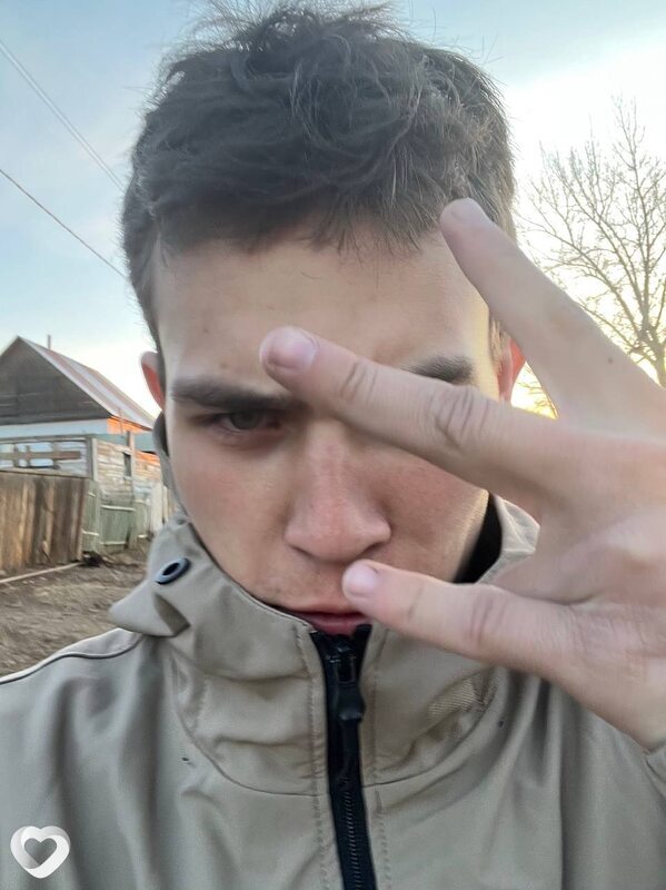 Кирилл, 21, Чите — анкета №3624424
