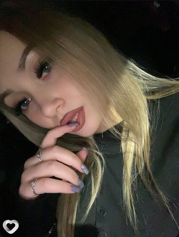 Полина, 21, Хабаровске — анкета №3624553