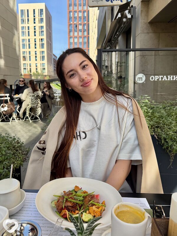 Диана, 22, Москве — анкета №3625558