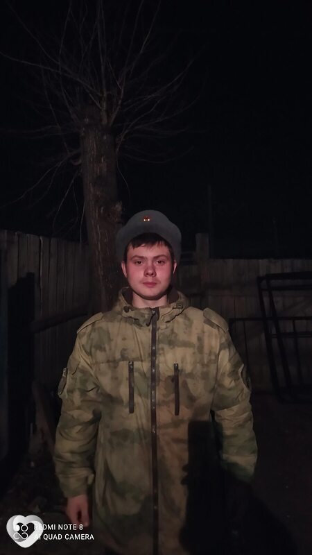 Вадим, 22, Ангарске — анкета №3626818
